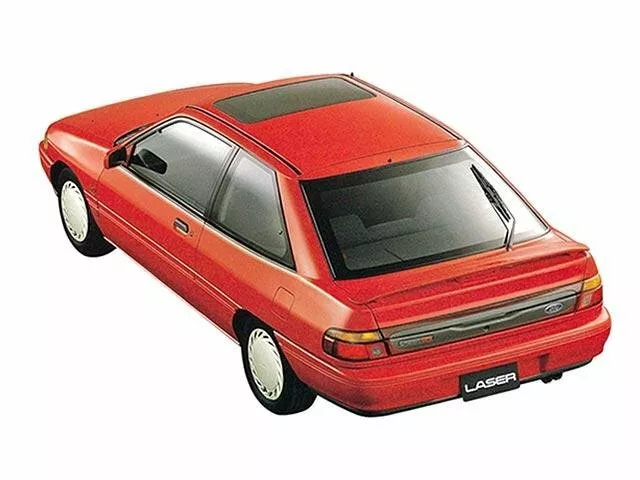Автомобиль Ford Laser III Купе