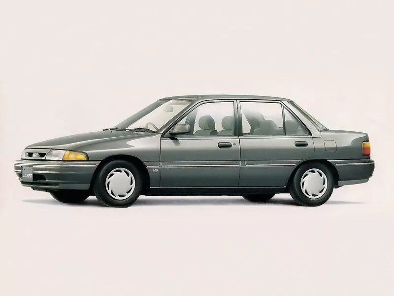 Автомобиль Ford Laser III Седан