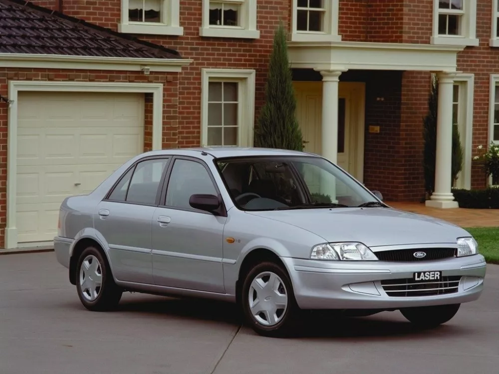 Автомобиль Ford Laser IV Седан