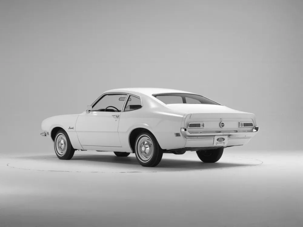 Автомобиль Ford Maverick I Седан 2 дв.