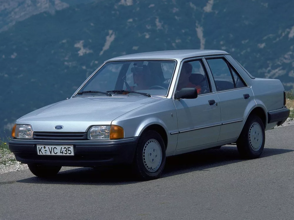 Автомобиль Ford Orion II Седан