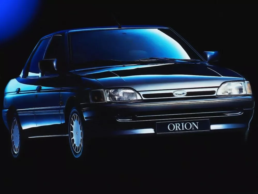 Автомобиль Ford Orion III Седан