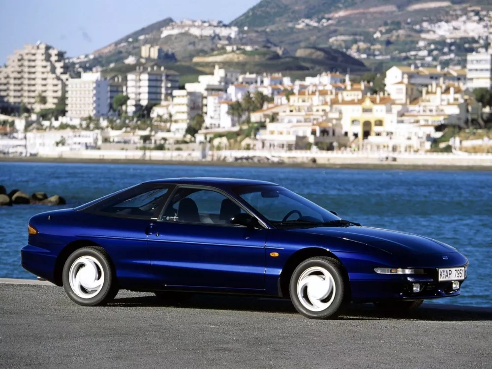 Автомобиль Ford Probe II Купе