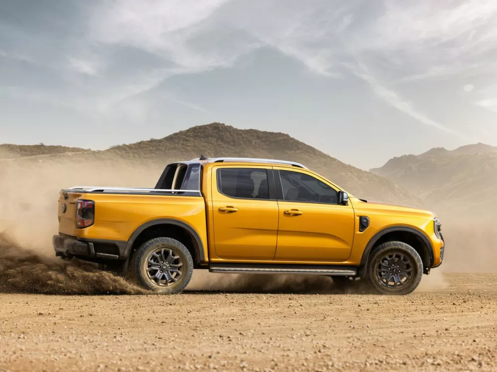 Автомобиль Ford Ranger T6.2 Пикап Двойная кабина Double Cab