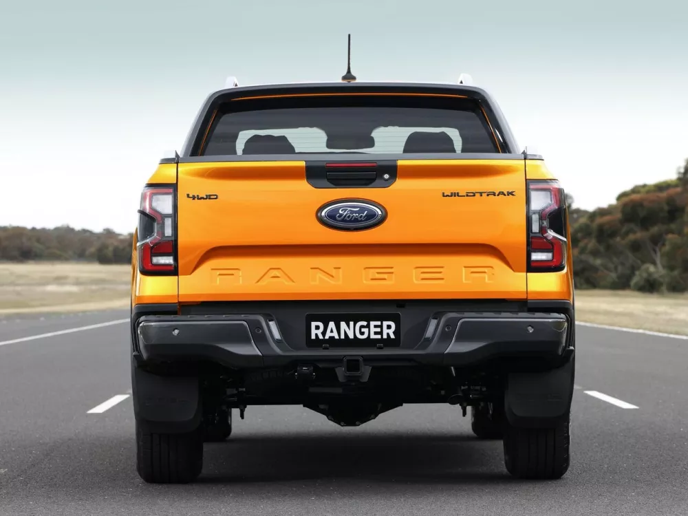 Автомобиль Ford Ranger T6.2 Пикап Двойная кабина Double Cab