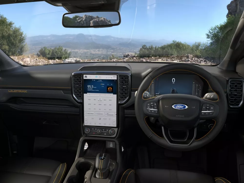 Автомобиль Ford Ranger T6.2 Пикап Двойная кабина Double Cab