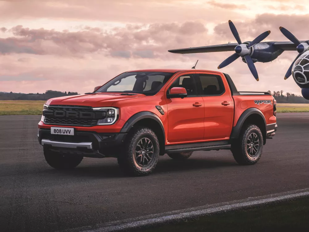 Автомобиль Ford Ranger T6.2 Пикап Двойная кабина Raptor