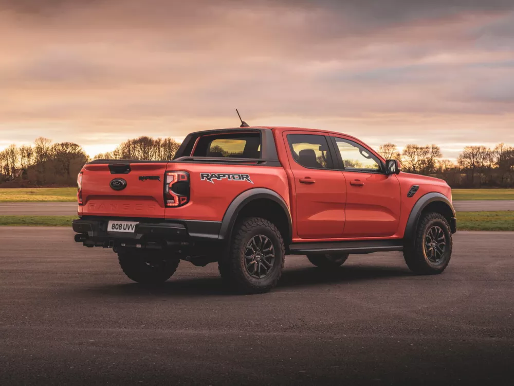 Автомобиль Ford Ranger T6.2 Пикап Двойная кабина Raptor