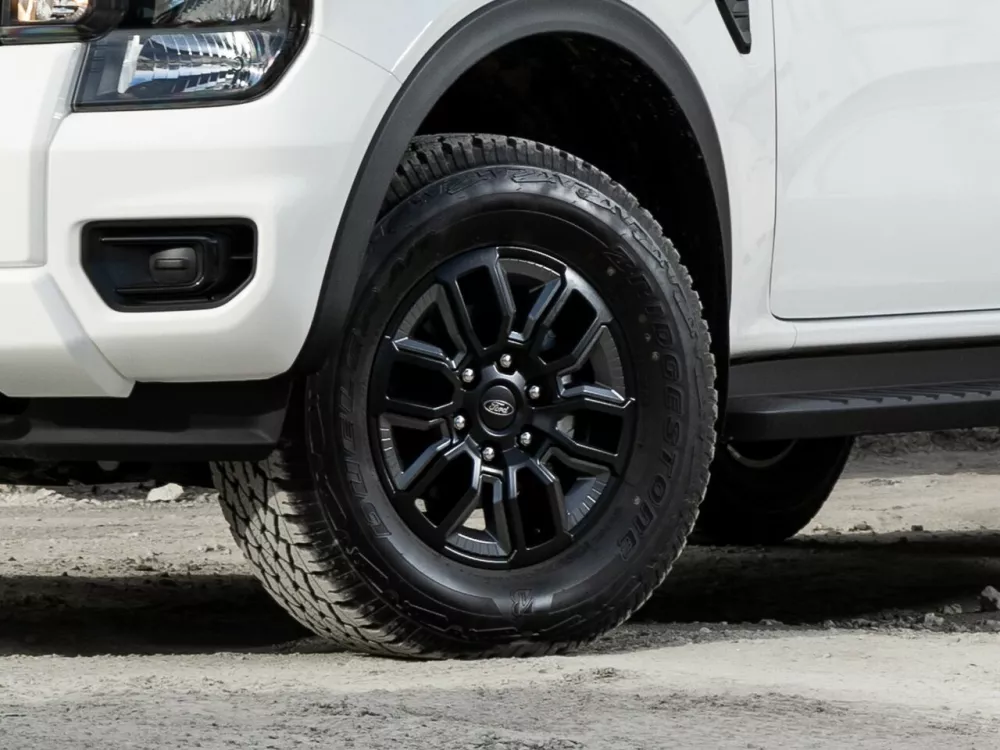 Автомобиль Ford Ranger T6.2 Пикап Одинарная кабина Single Cab