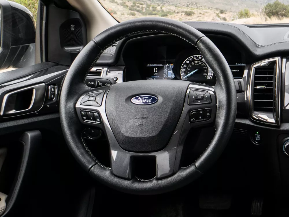 Автомобиль Ford Ranger T6 Рестайлинг 2 Пикап Двойная кабина