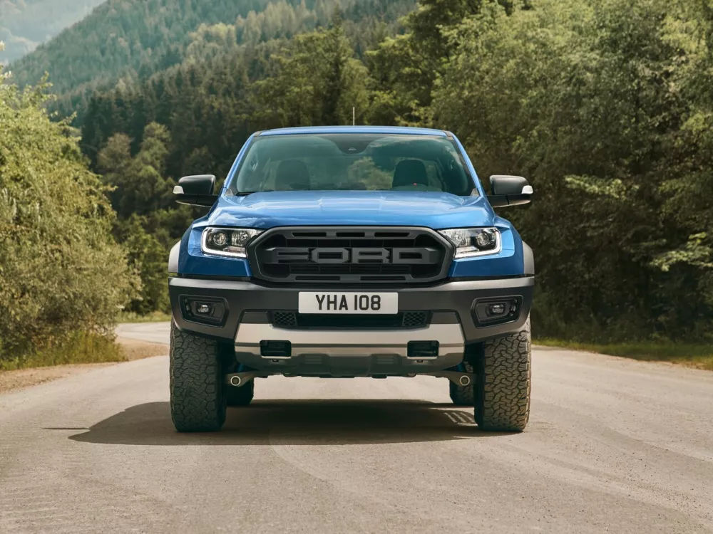 Автомобиль Ford Ranger T6 Рестайлинг 2 Пикап Двойная кабина Raptor