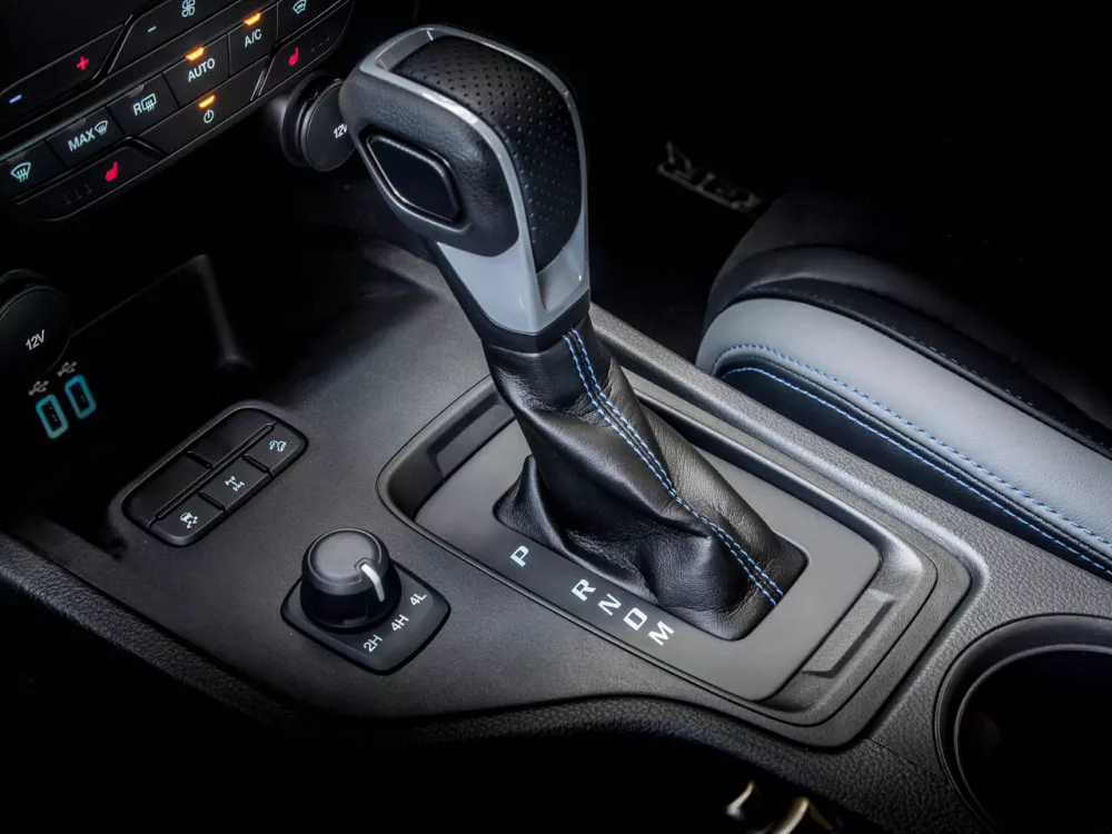 Автомобиль Ford Ranger T6 Рестайлинг 2 Пикап Двойная кабина Raptor