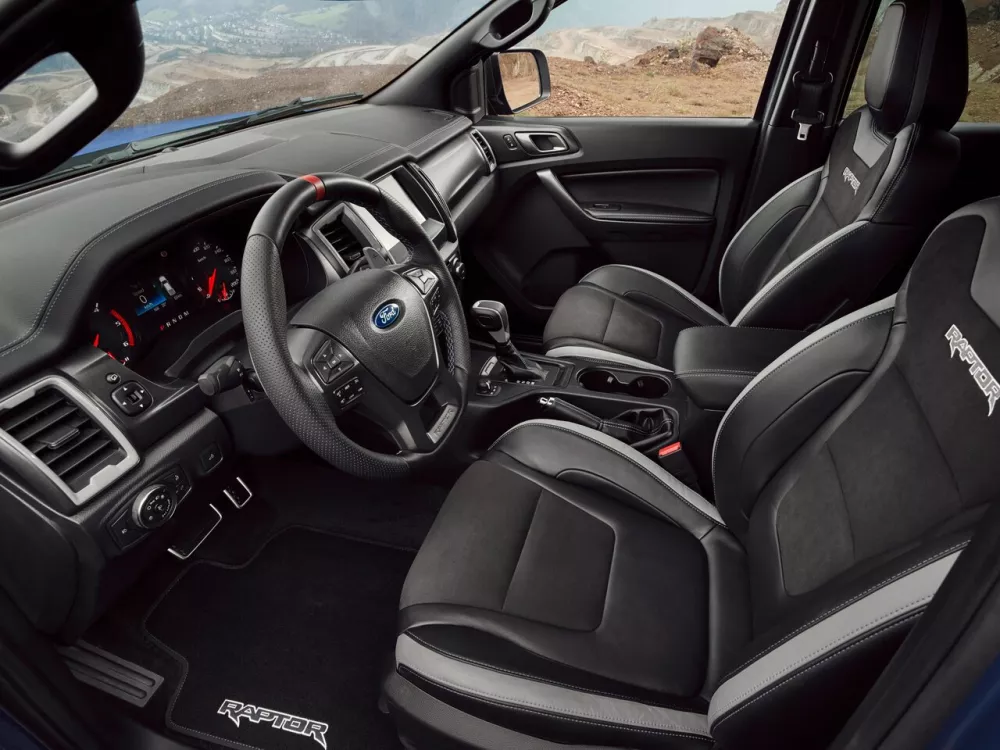 Автомобиль Ford Ranger T6 Рестайлинг 2 Пикап Двойная кабина Raptor