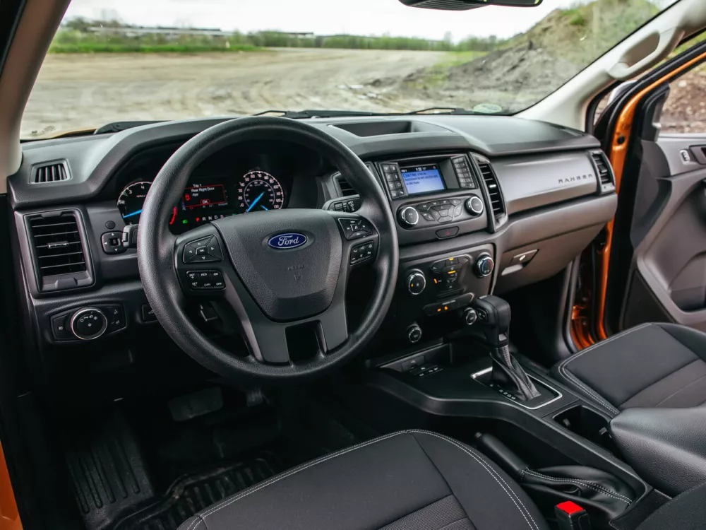 Автомобиль Ford Ranger T6 Рестайлинг 2 Пикап Полуторная кабина