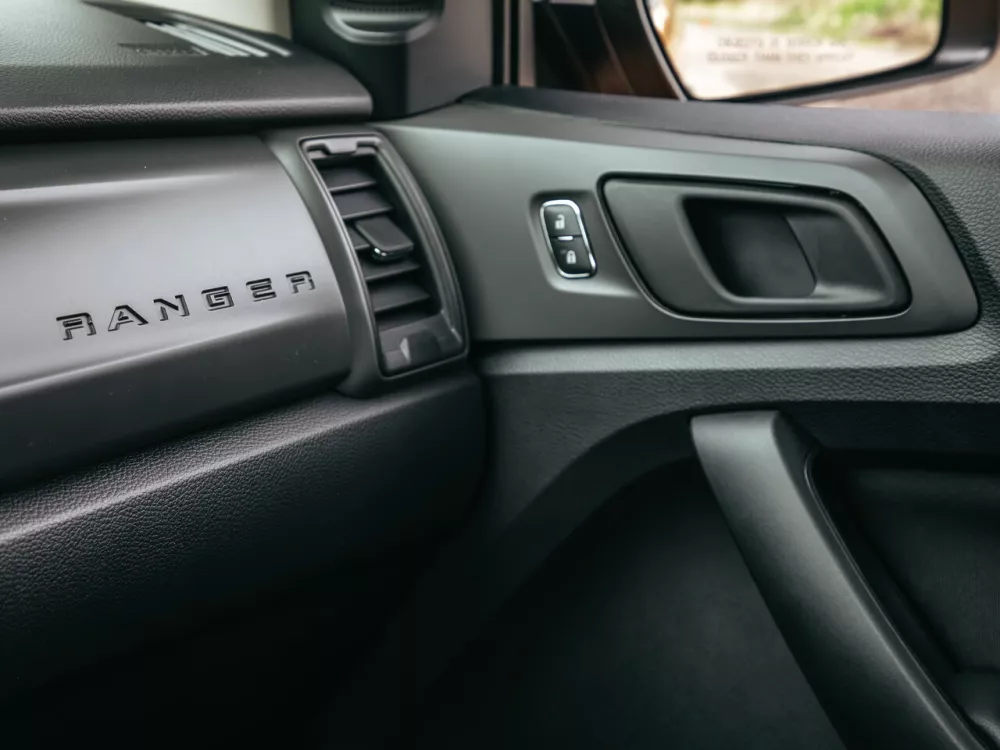 Автомобиль Ford Ranger T6 Рестайлинг 2 Пикап Полуторная кабина