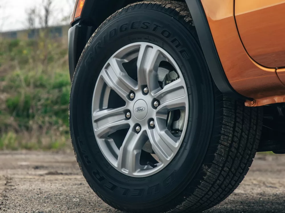 Автомобиль Ford Ranger T6 Рестайлинг 2 Пикап Полуторная кабина