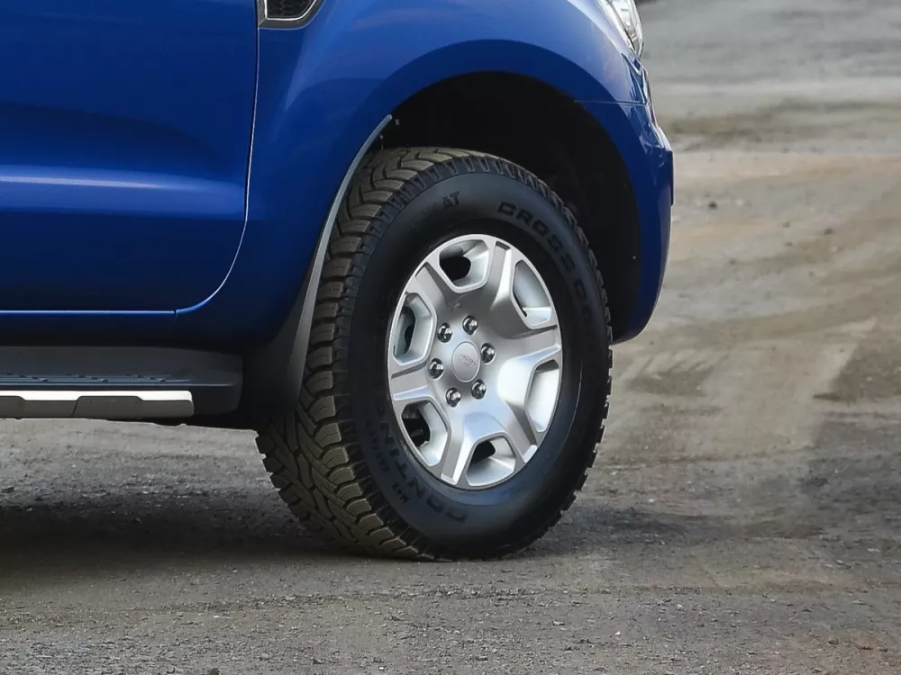 Автомобиль Ford Ranger T6 Рестайлинг Пикап Полуторная кабина