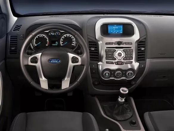 Автомобиль Ford Ranger T6 Пикап Двойная кабина