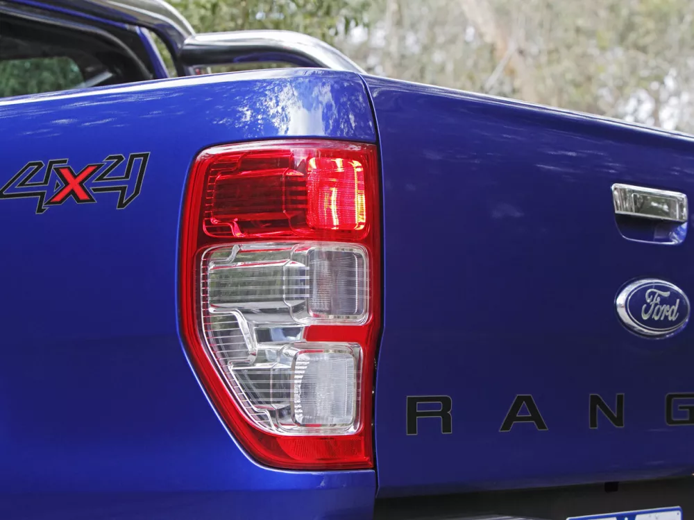 Автомобиль Ford Ranger T6 Пикап Одинарная кабина