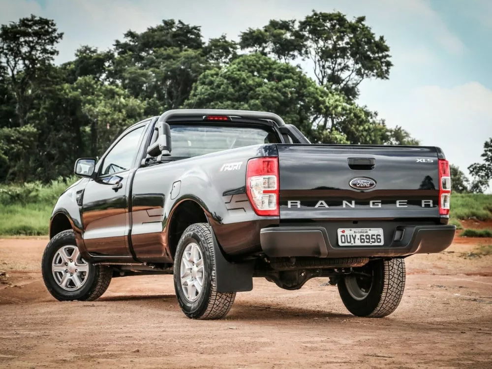 Автомобиль Ford Ranger T6 Пикап Одинарная кабина