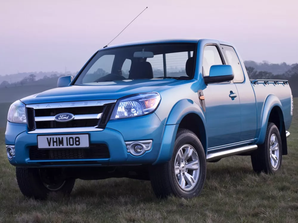 Автомобиль Ford Ranger II Рестайлинг Пикап Полуторная кабина Rap Cab