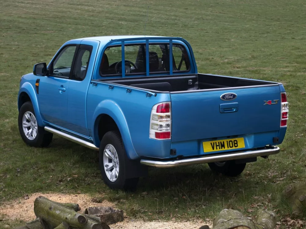 Автомобиль Ford Ranger II Рестайлинг Пикап Полуторная кабина Rap Cab