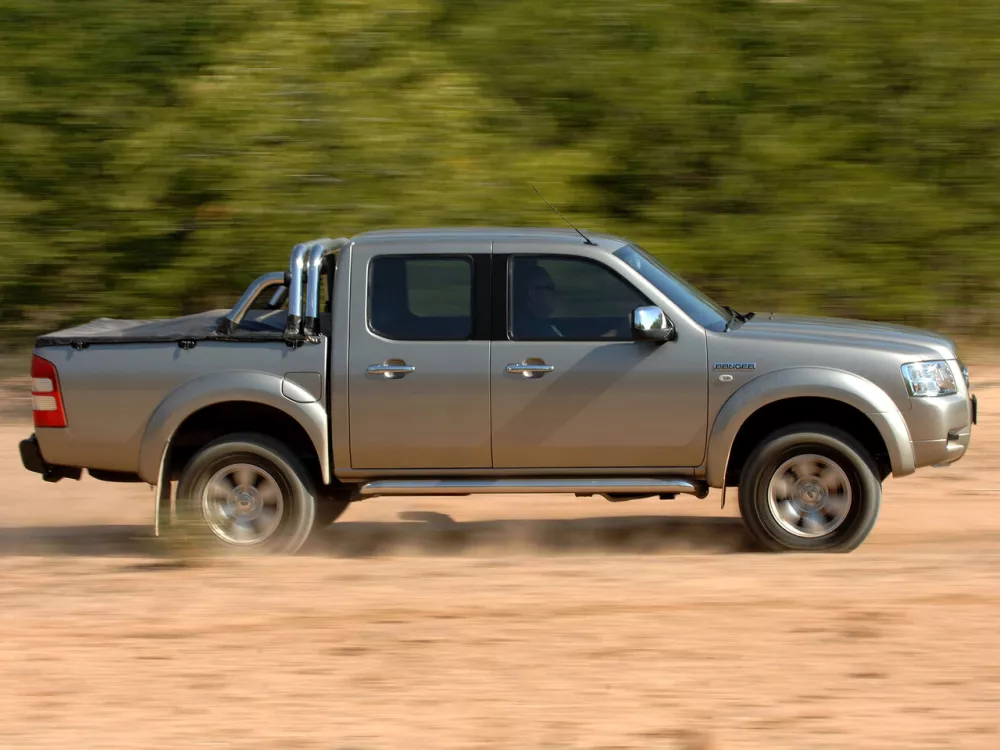 Автомобиль Ford Ranger II Пикап Двойная кабина