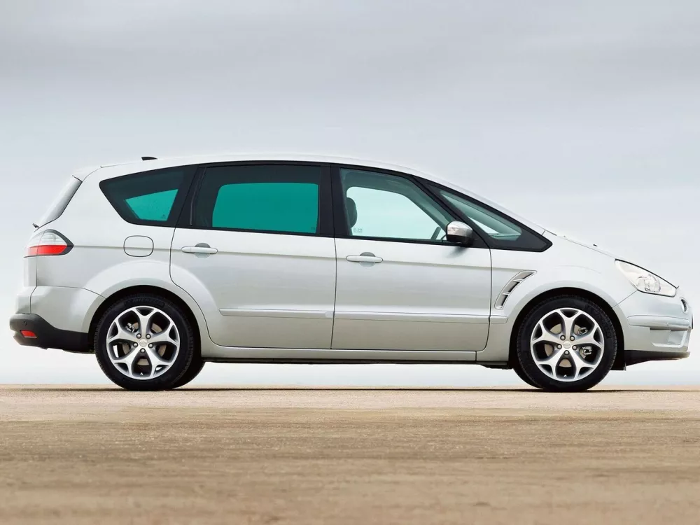 Автомобиль Ford S-MAX I Минивэн