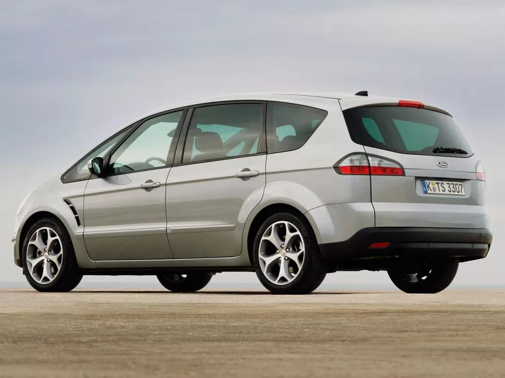Автомобиль Ford S-MAX I Минивэн