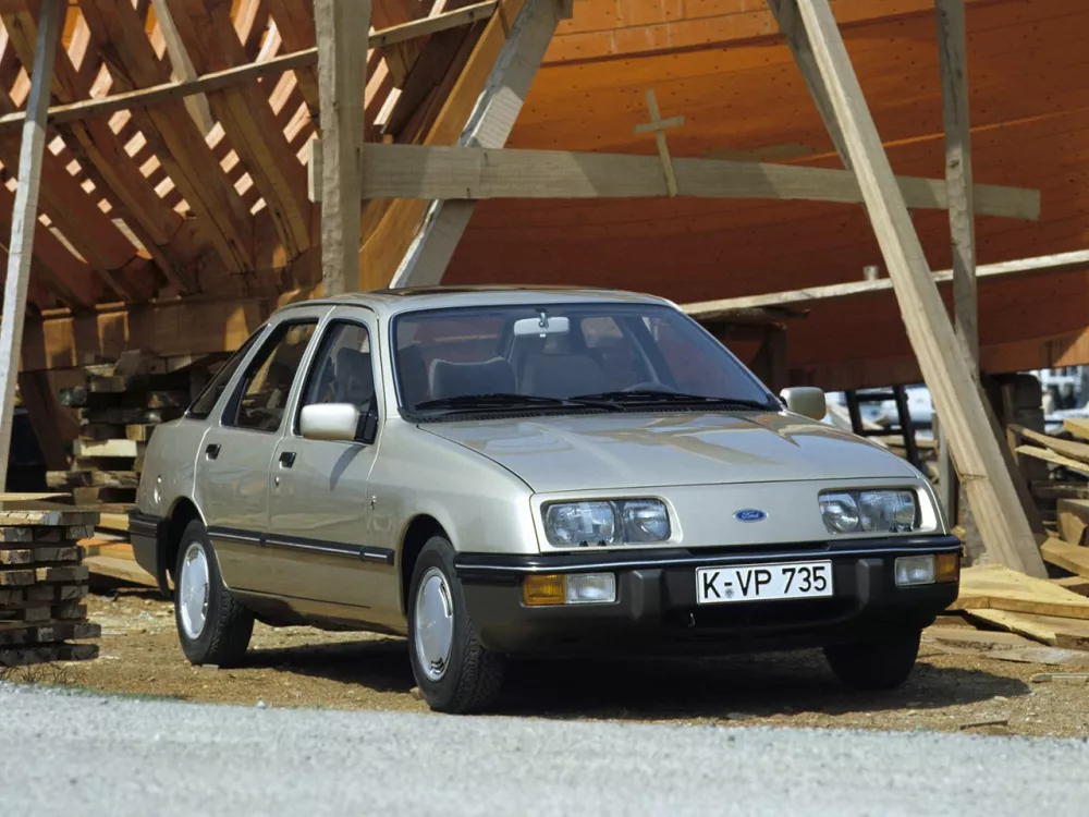 Автомобиль Ford Sierra I Хэтчбек (5 дверей)