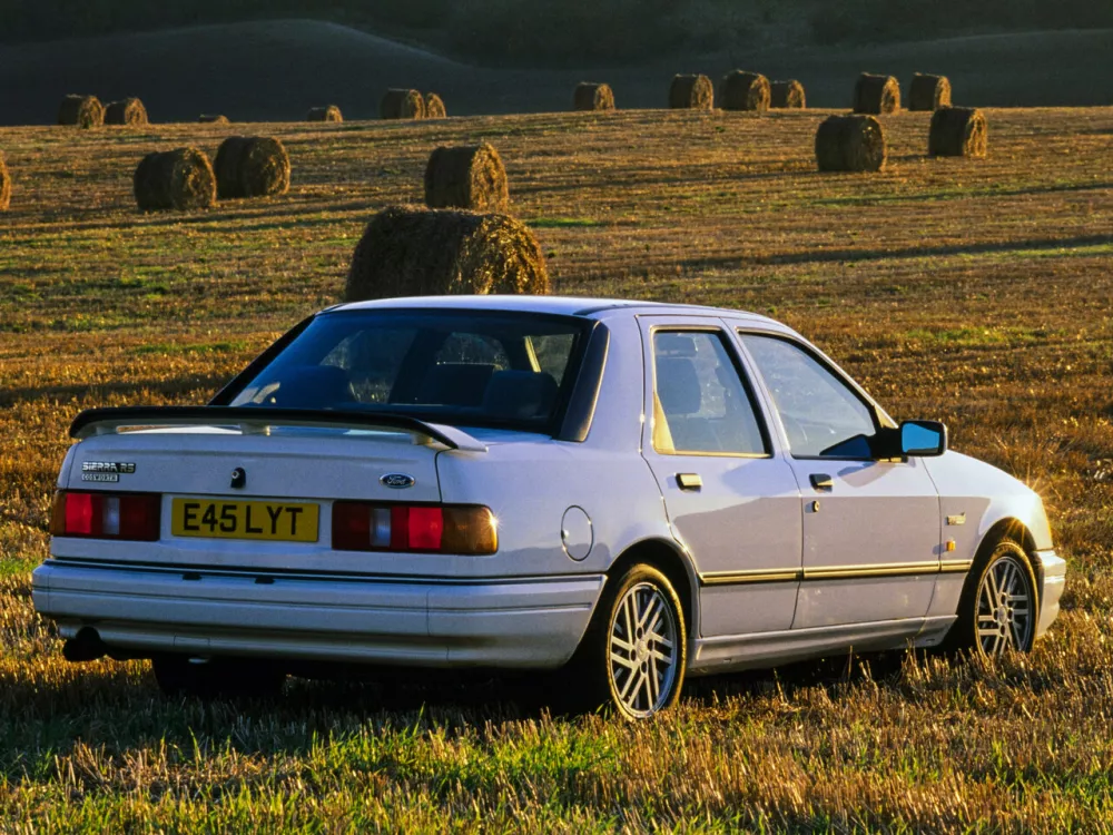 Автомобиль Ford Sierra I Рестайлинг Седан