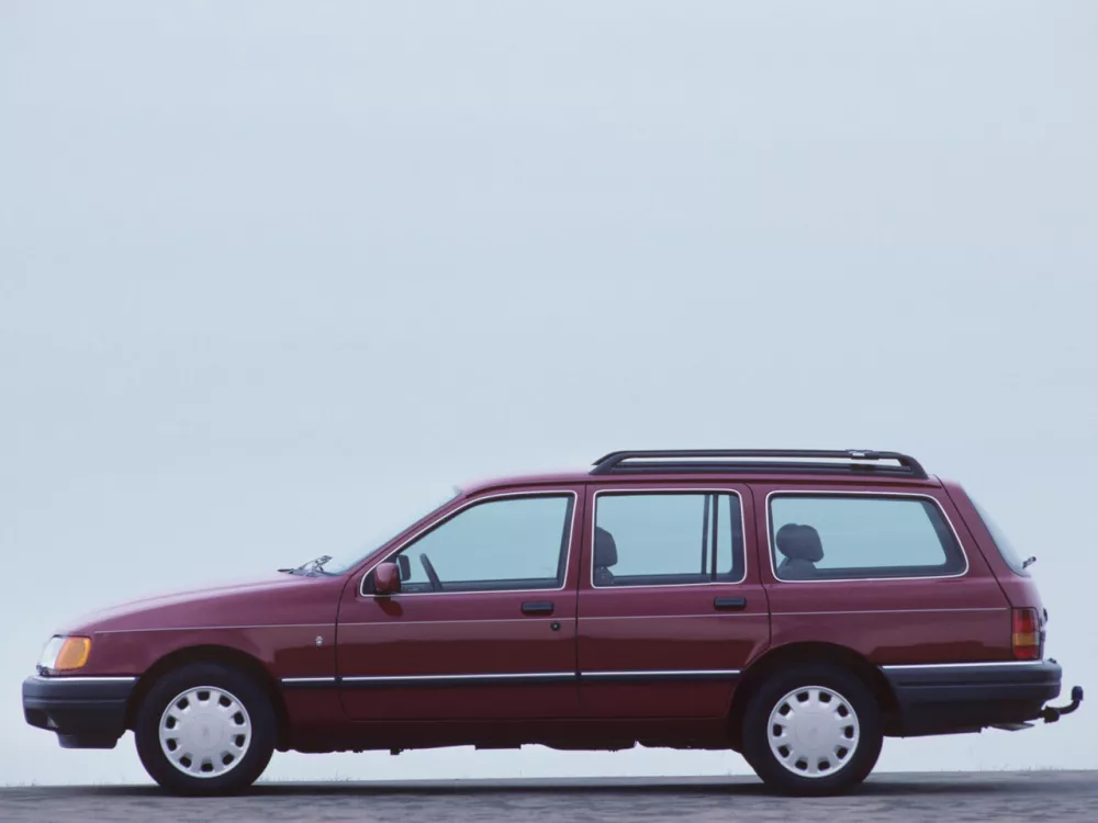 Автомобиль Ford Sierra I Рестайлинг Универсал (5 дверей)