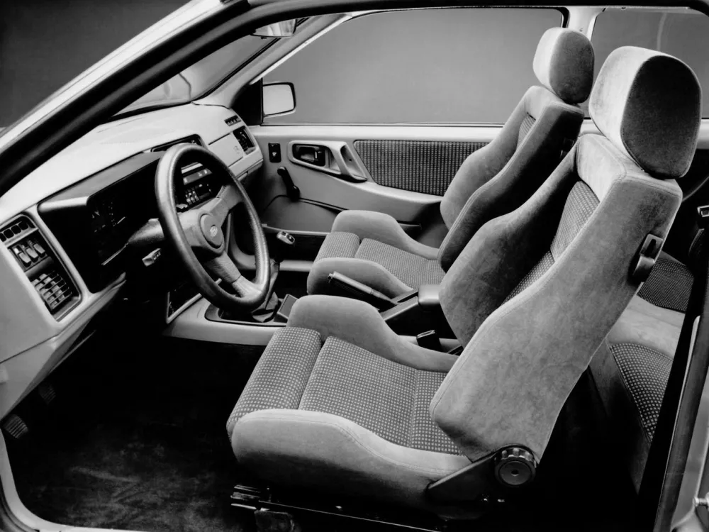 Автомобиль Ford Sierra I Хэтчбек (3 двери)