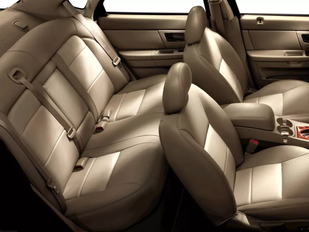 Автомобиль Ford Taurus IV Рестайлинг Седан
