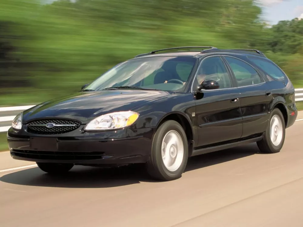Автомобиль Ford Taurus IV Универсал (5 дверей)