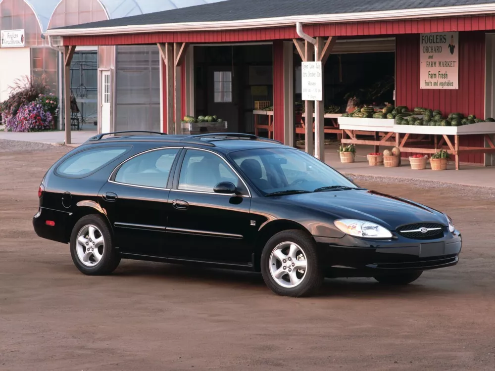 Автомобиль Ford Taurus IV Рестайлинг Универсал (5 дверей)