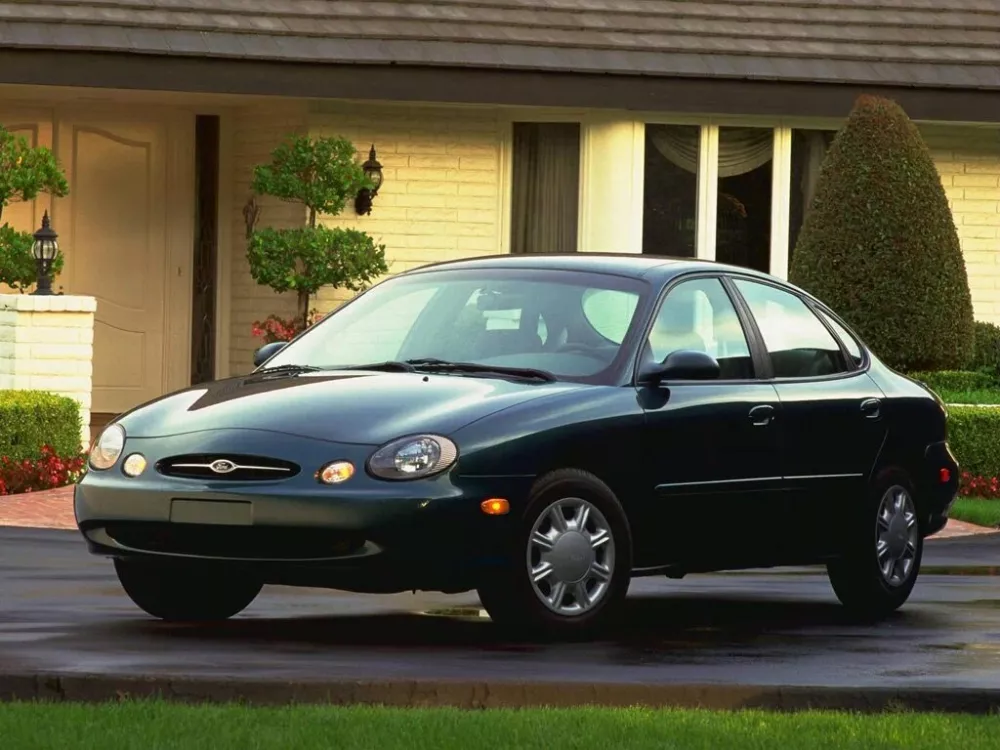 Автомобиль Ford Taurus III Седан