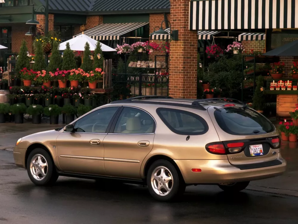Автомобиль Ford Taurus IV Универсал (5 дверей)
