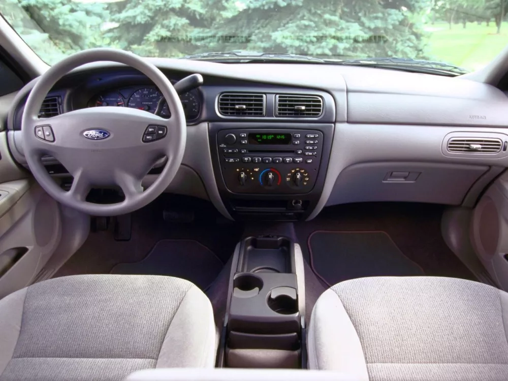Автомобиль Ford Taurus IV Универсал (5 дверей)
