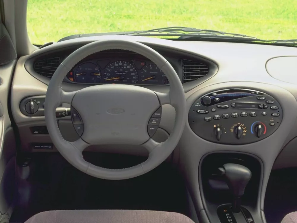 Автомобиль Ford Taurus III Универсал (5 дверей)