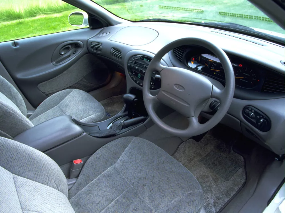 Автомобиль Ford Taurus III Универсал (5 дверей)