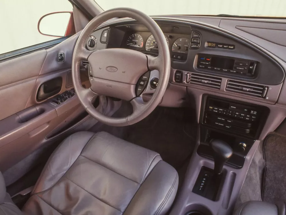 Автомобиль Ford Taurus II Универсал (5 дверей)