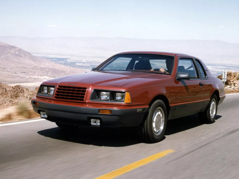 Автомобиль Ford Thunderbird IX (Aero Birds) Купе