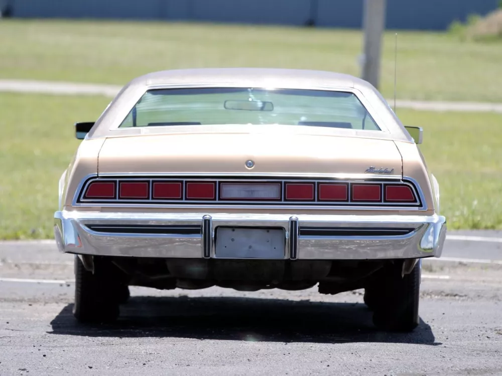 Автомобиль Ford Thunderbird VI Купе