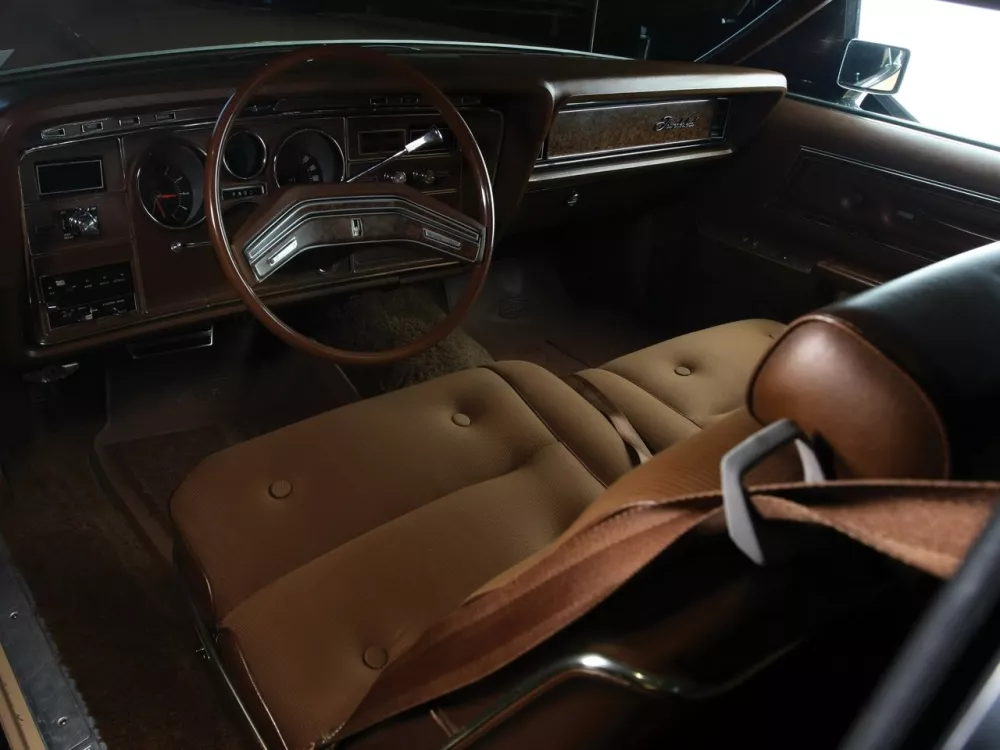 Автомобиль Ford Thunderbird VI Купе