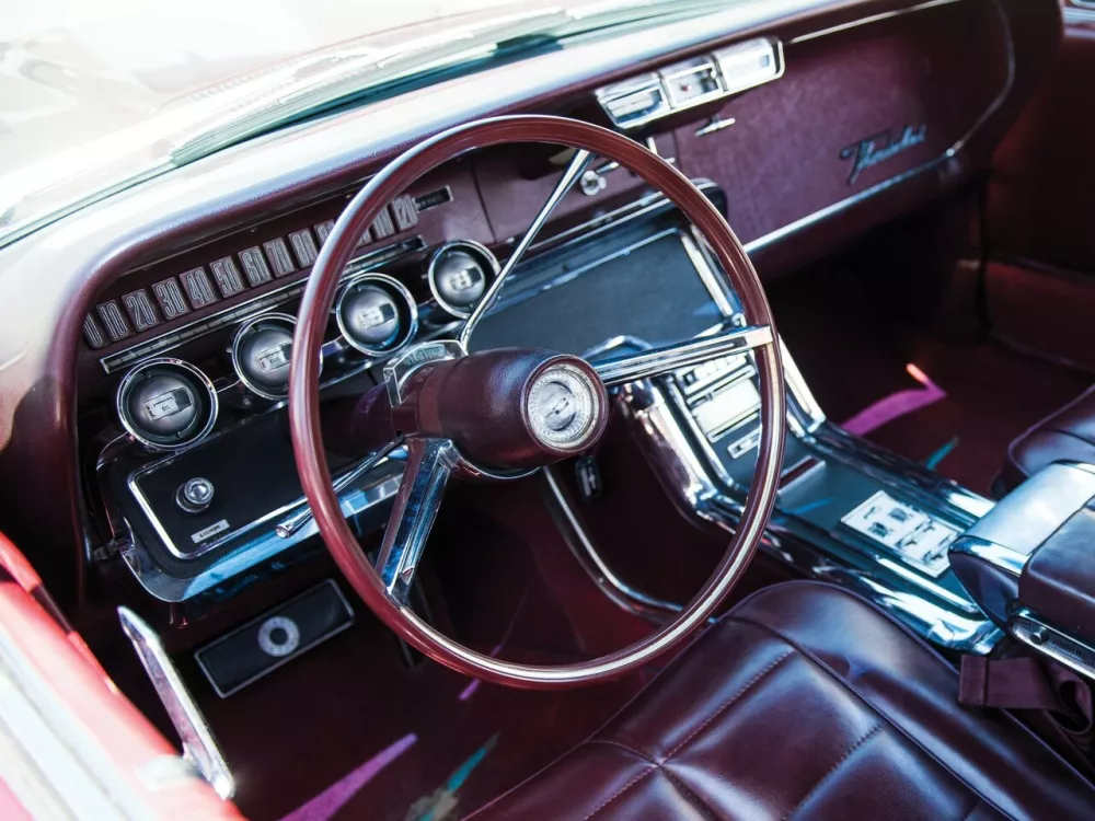 Автомобиль Ford Thunderbird IV Рестайлинг Кабриолет