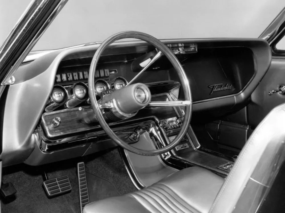 Автомобиль Ford Thunderbird IV Купе-хардтоп