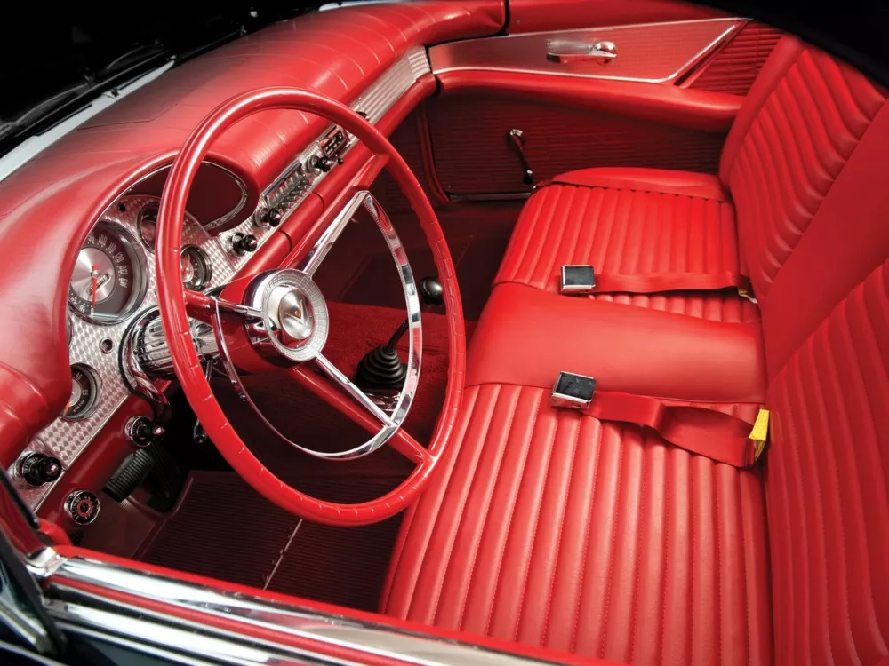 Автомобиль Ford Thunderbird I Купе