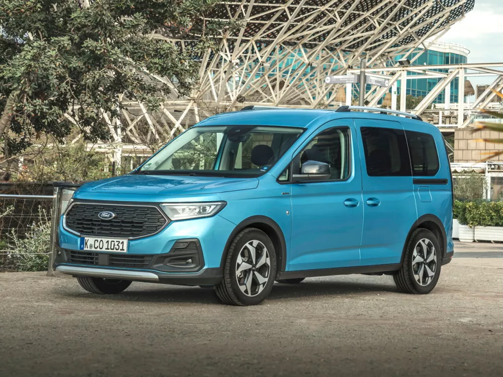 Автомобиль Ford Tourneo Connect III Компактвэн
