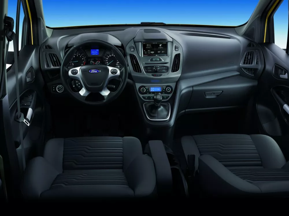 Автомобиль Ford Tourneo Connect II Компактвэн